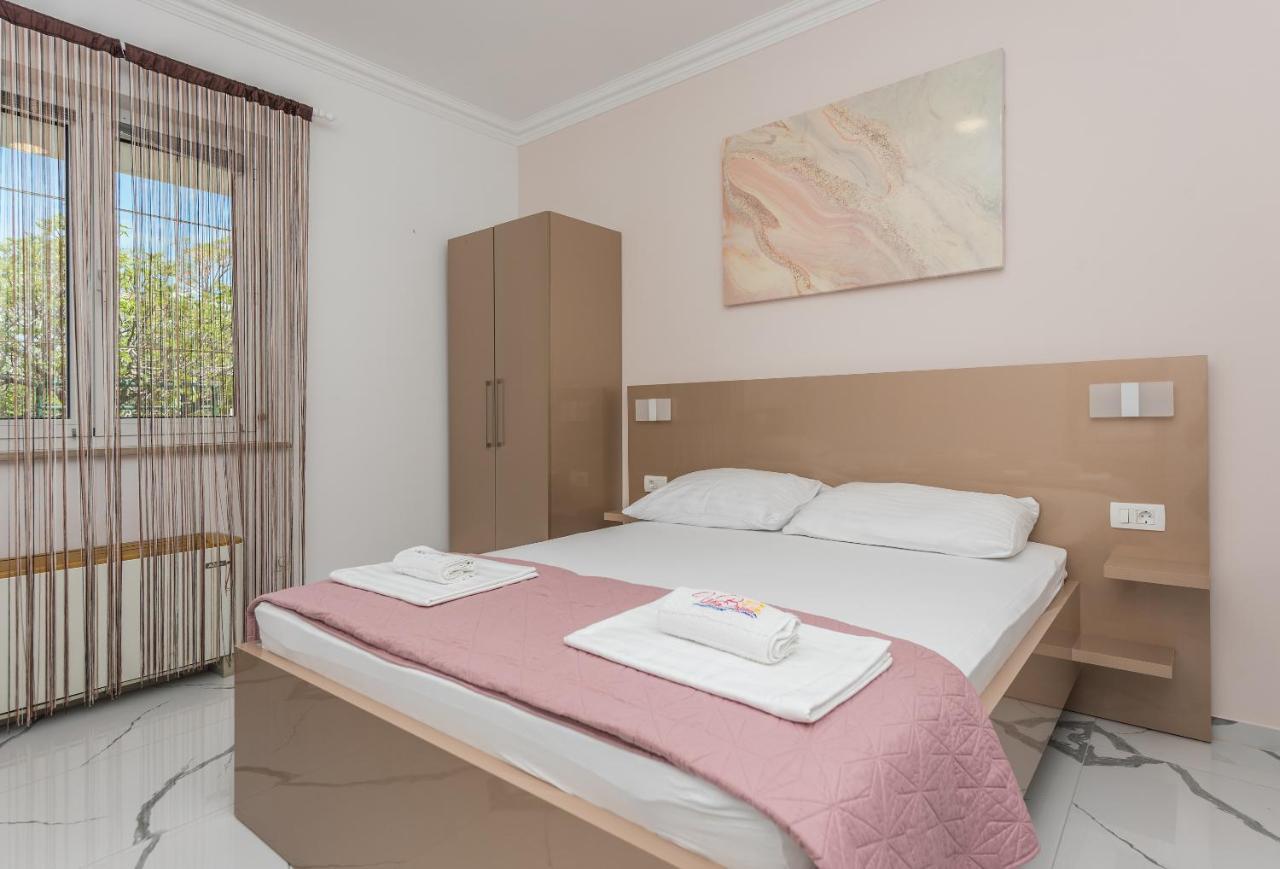 Bozica - Sea View Stone With Free Parking * Makarska