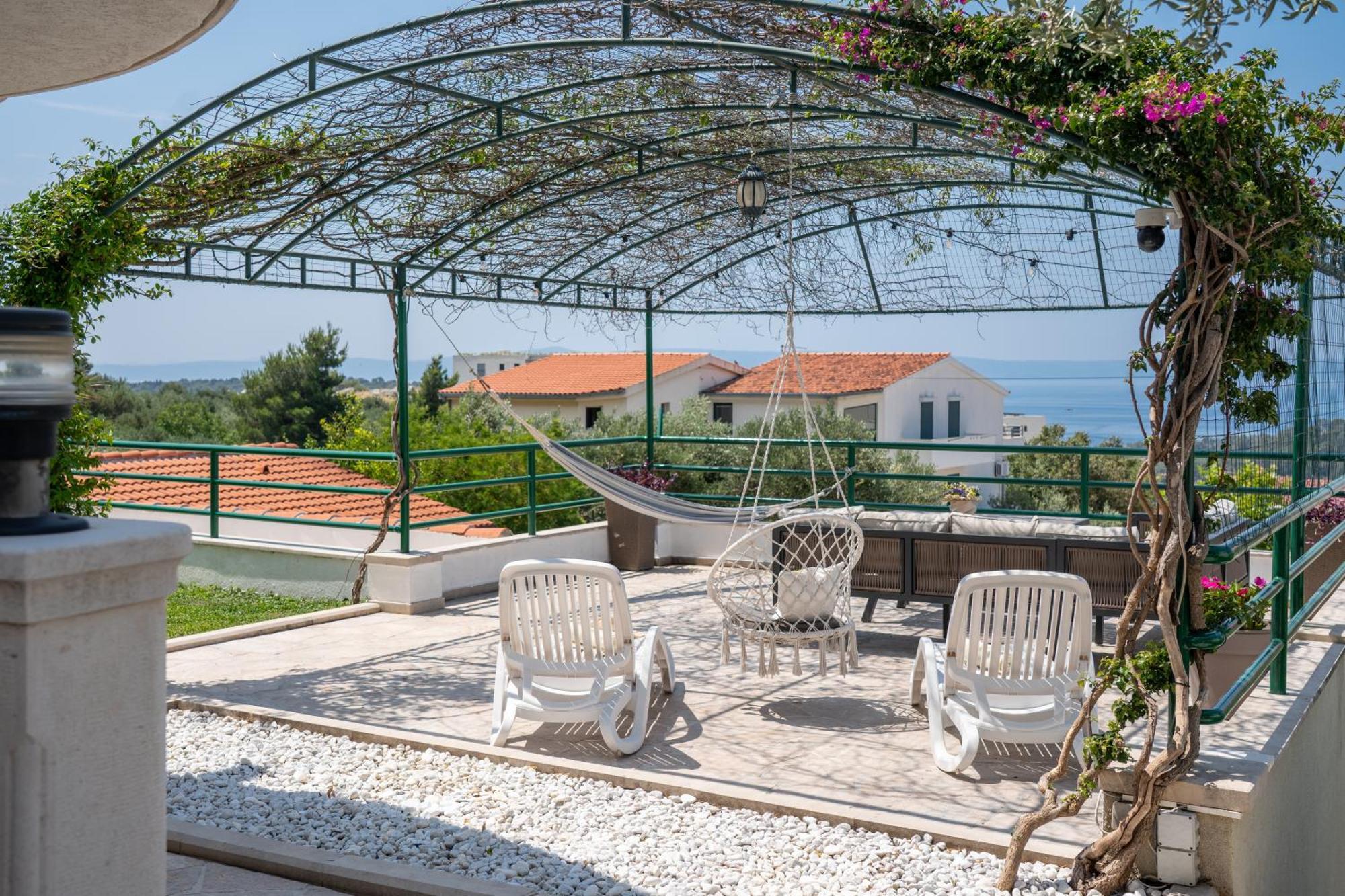 Bozica - Sea View Stone With Free Parking Guest house