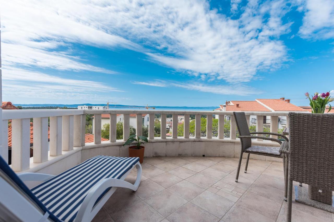 Bozica - Sea View Stone With Free Parking Guest house