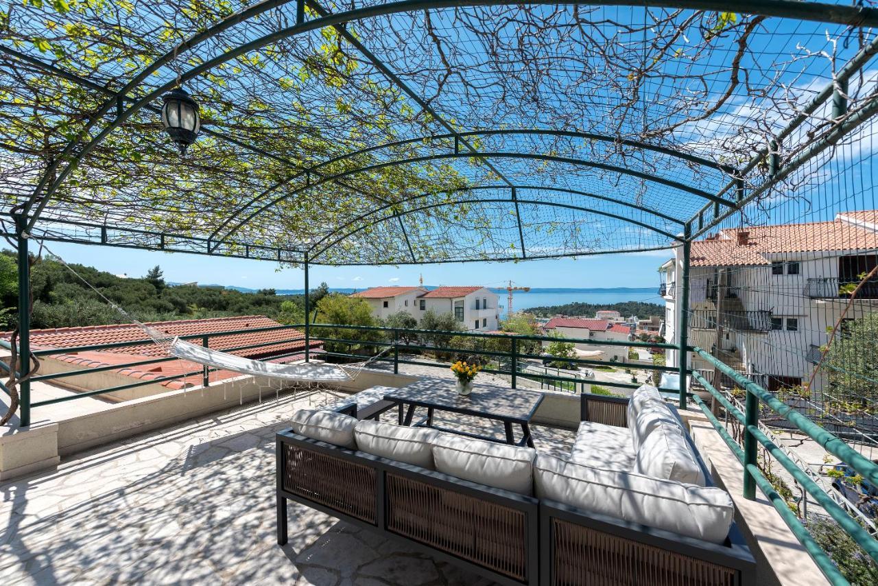 Bozica - Sea View Stone With Free Parking Guest house