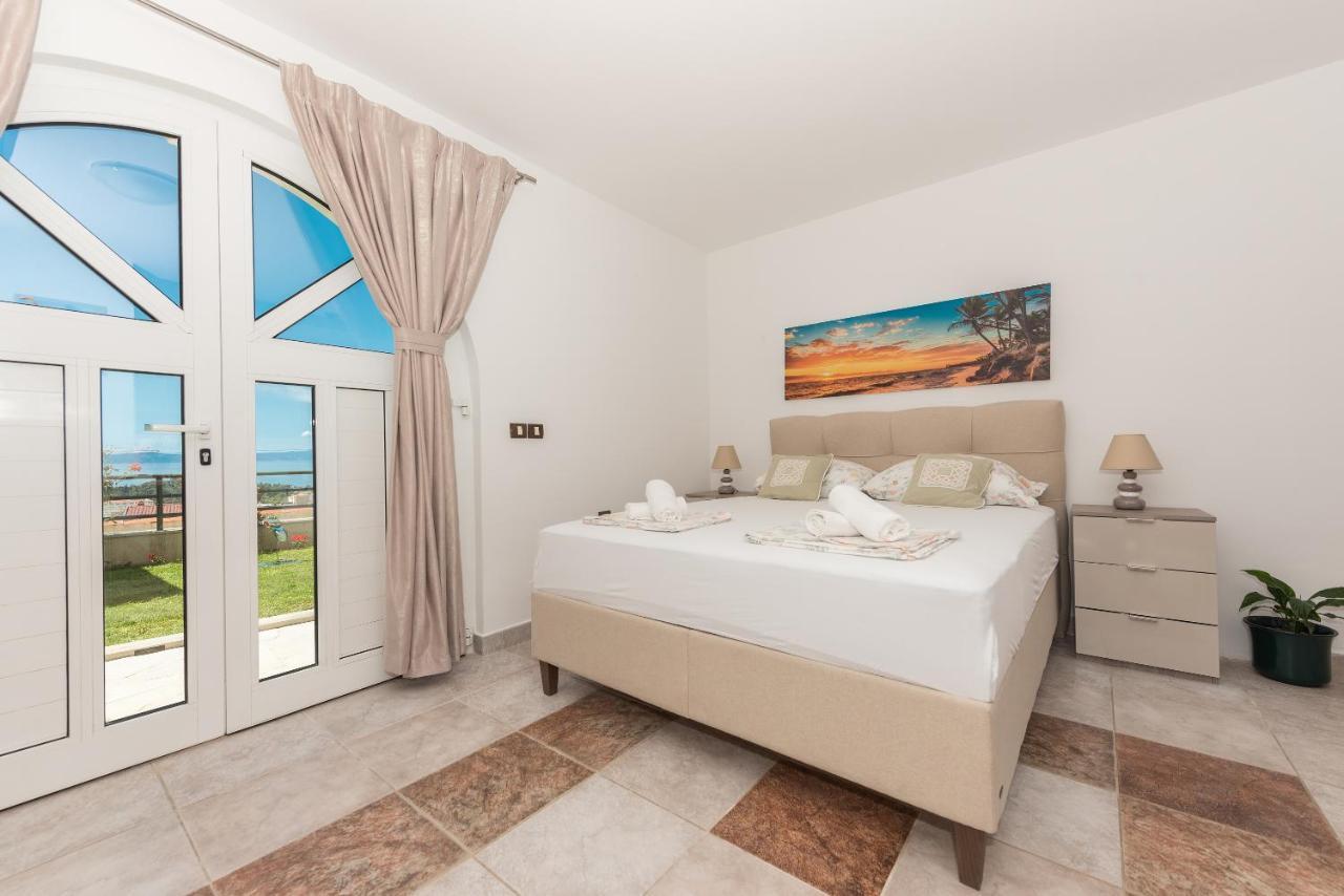 Gjestgiverier Bozica - Sea View Stone With Free Parking